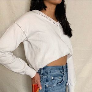 WHITE ELLISON SWEATER